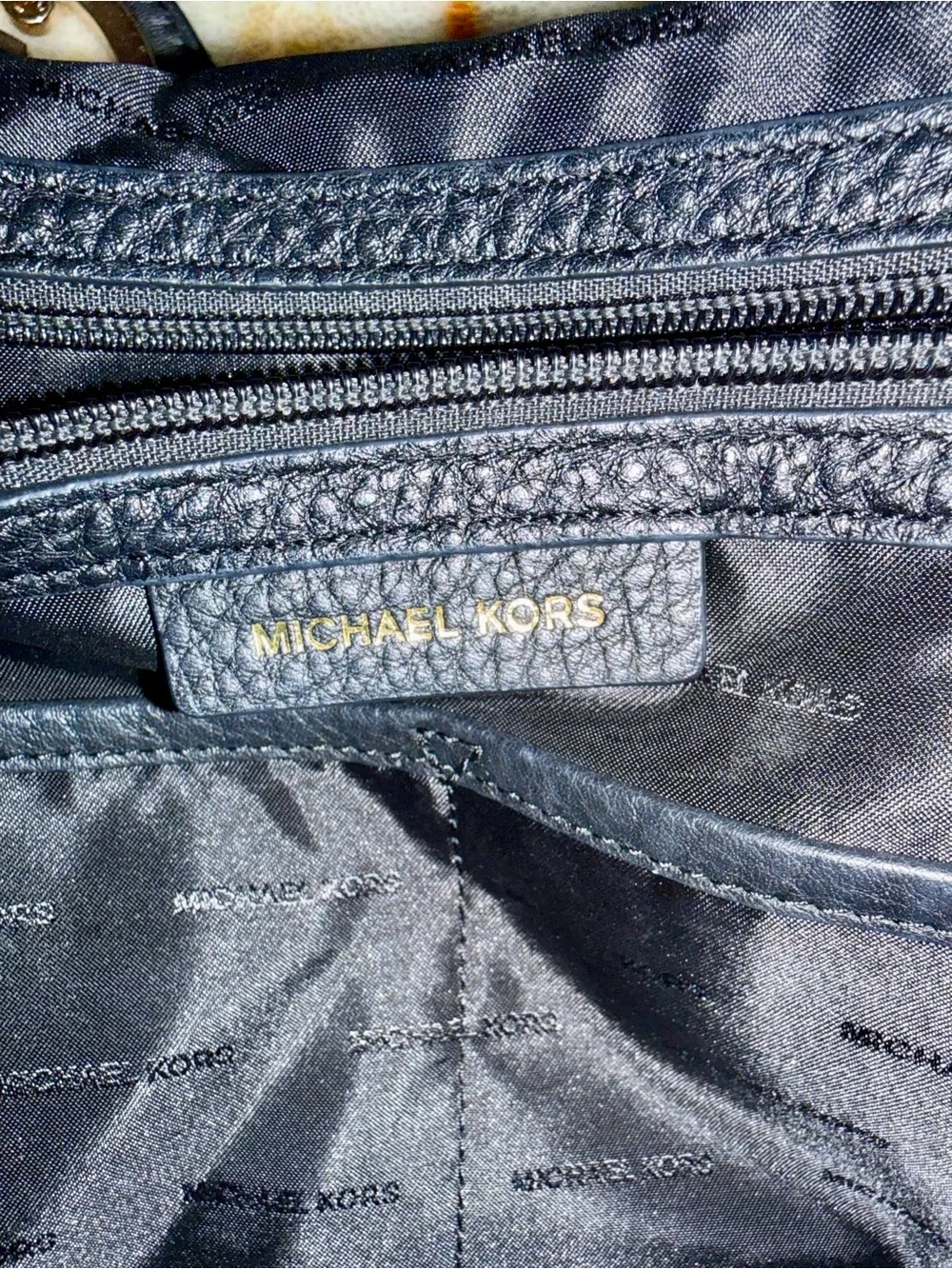 Micheal Kors Classic black Leather Hobo Bag with Gold Hardware